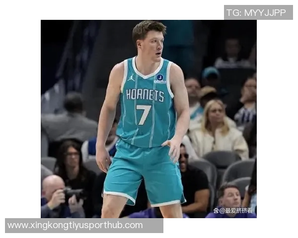 黄蜂主帅称赞克尼佩尔三分球表现展现未来潜力与成长空间